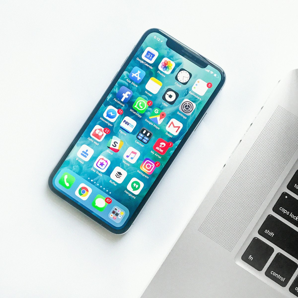 Smartphones & Gadgets