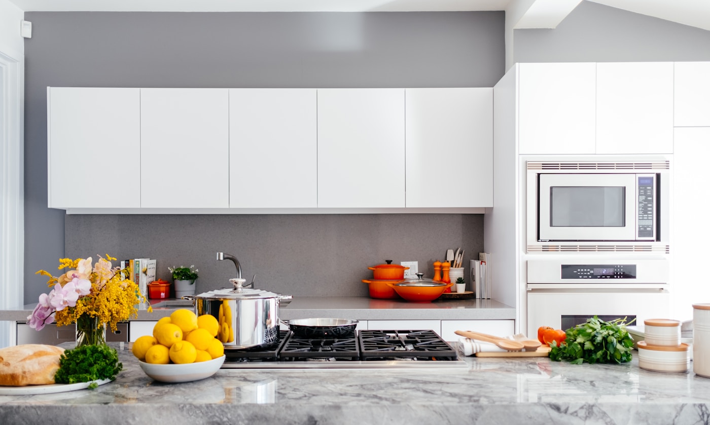 Kitchen & Home Appliances